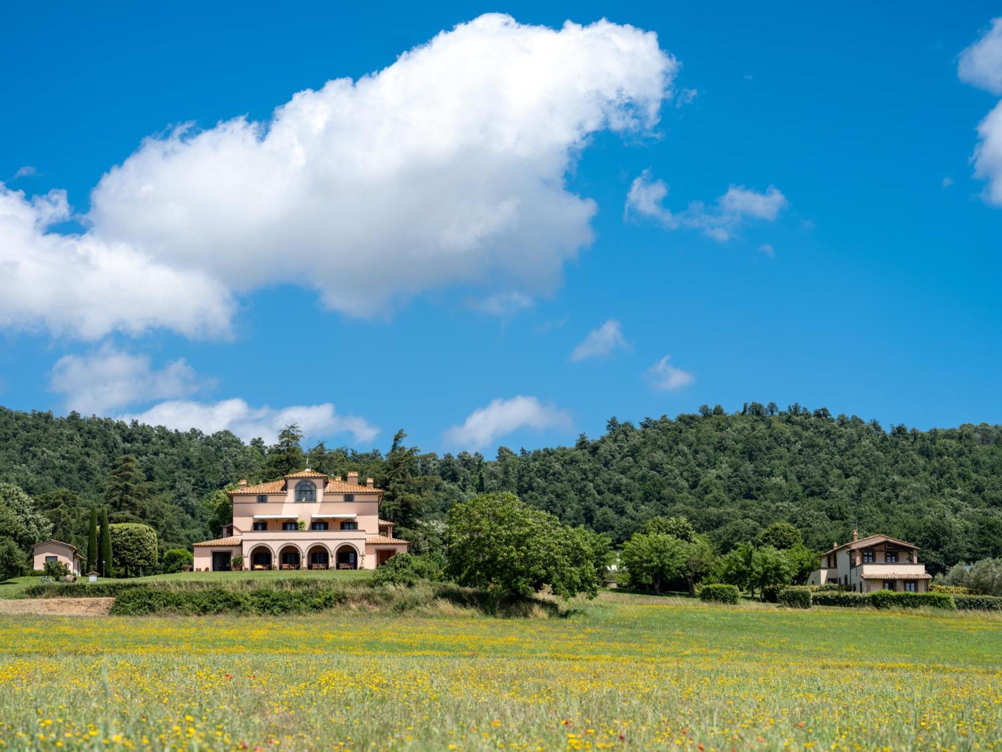 Agri Relais Il Poderaccio Di 博尔塞纳 外观 照片